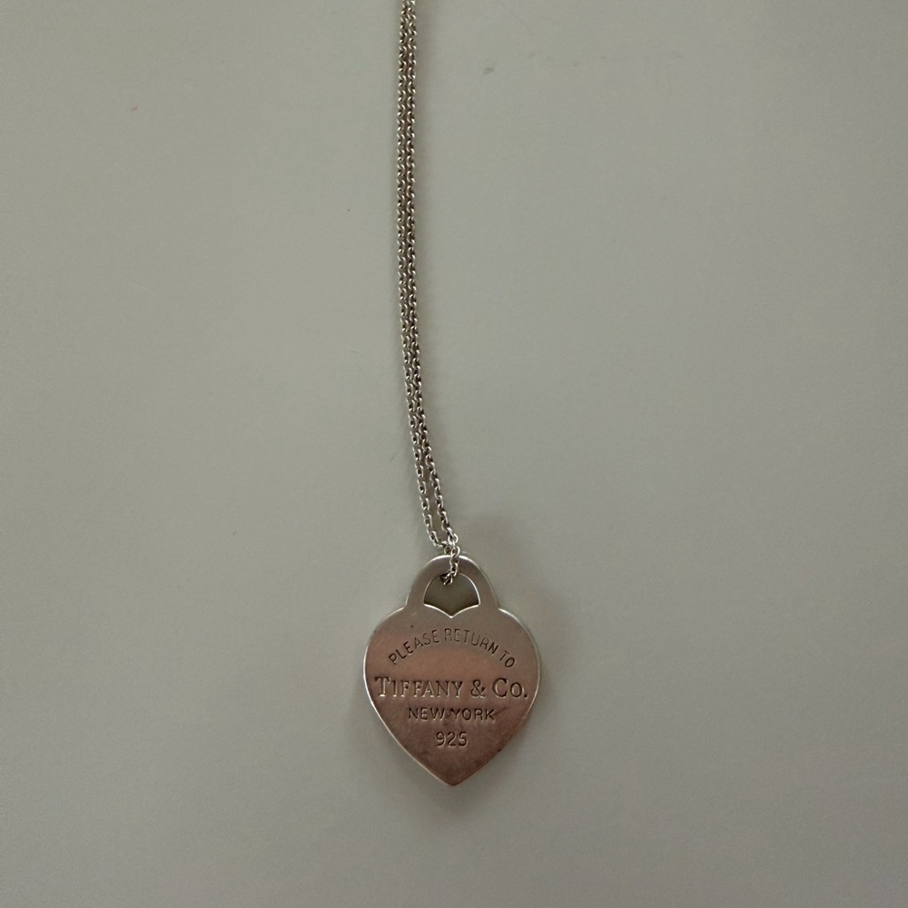 Tiffany & Co. Silver Heart Tag Pendant Necklace